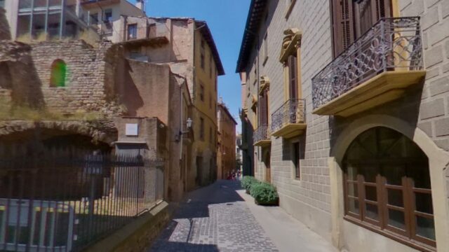 Imatge del temple romà de Vic