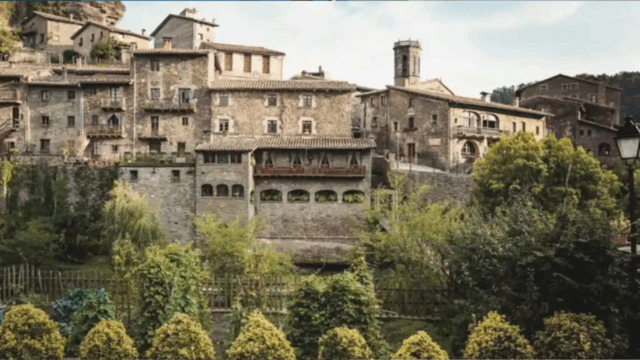 El poble de Rupit i Pruit, a la província de Barcelona / AJ. RUPIT