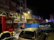 L’Institut Antoni Pous i Argila de Manlleu, tenyit de negre: Quatre dels adolescents morts a l’incendi eren alumnes del centre