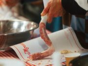 La primera edició de La Mocadera confirma Vic com a centre de l’embotit artesà català