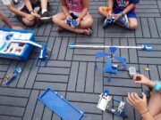 La tecnologia es converteix en una eina per aprendre als campaments d’IGNITE Serious Play
